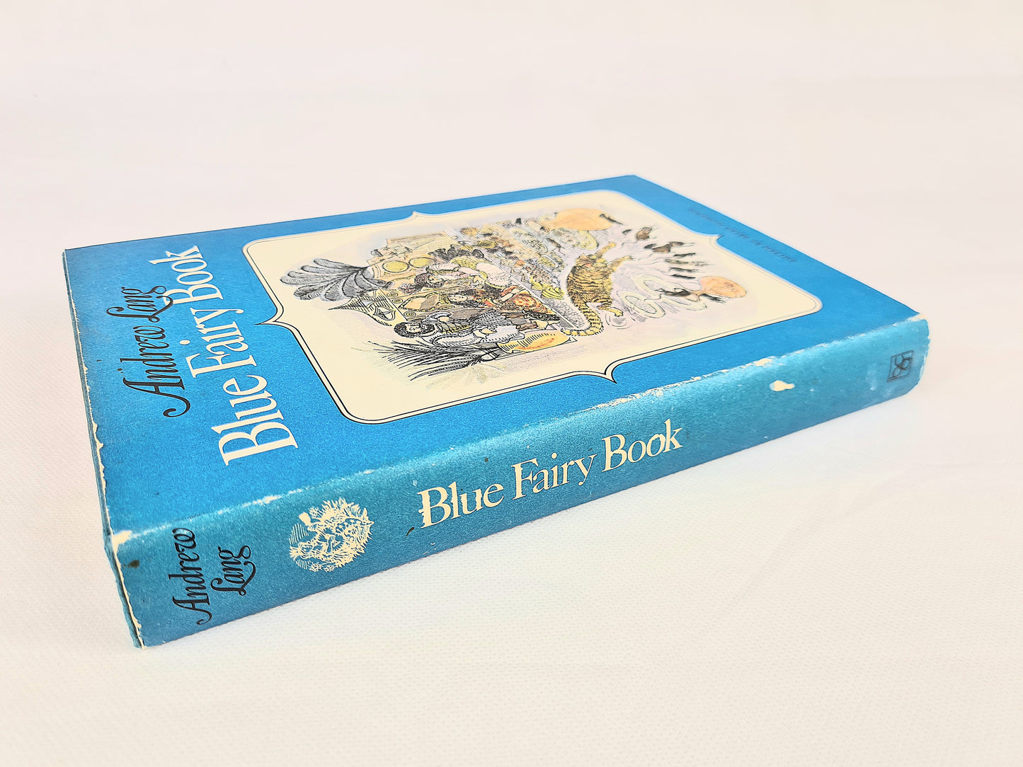 Blue Fairy Book by Andrew Lang. Vintage childrens book.