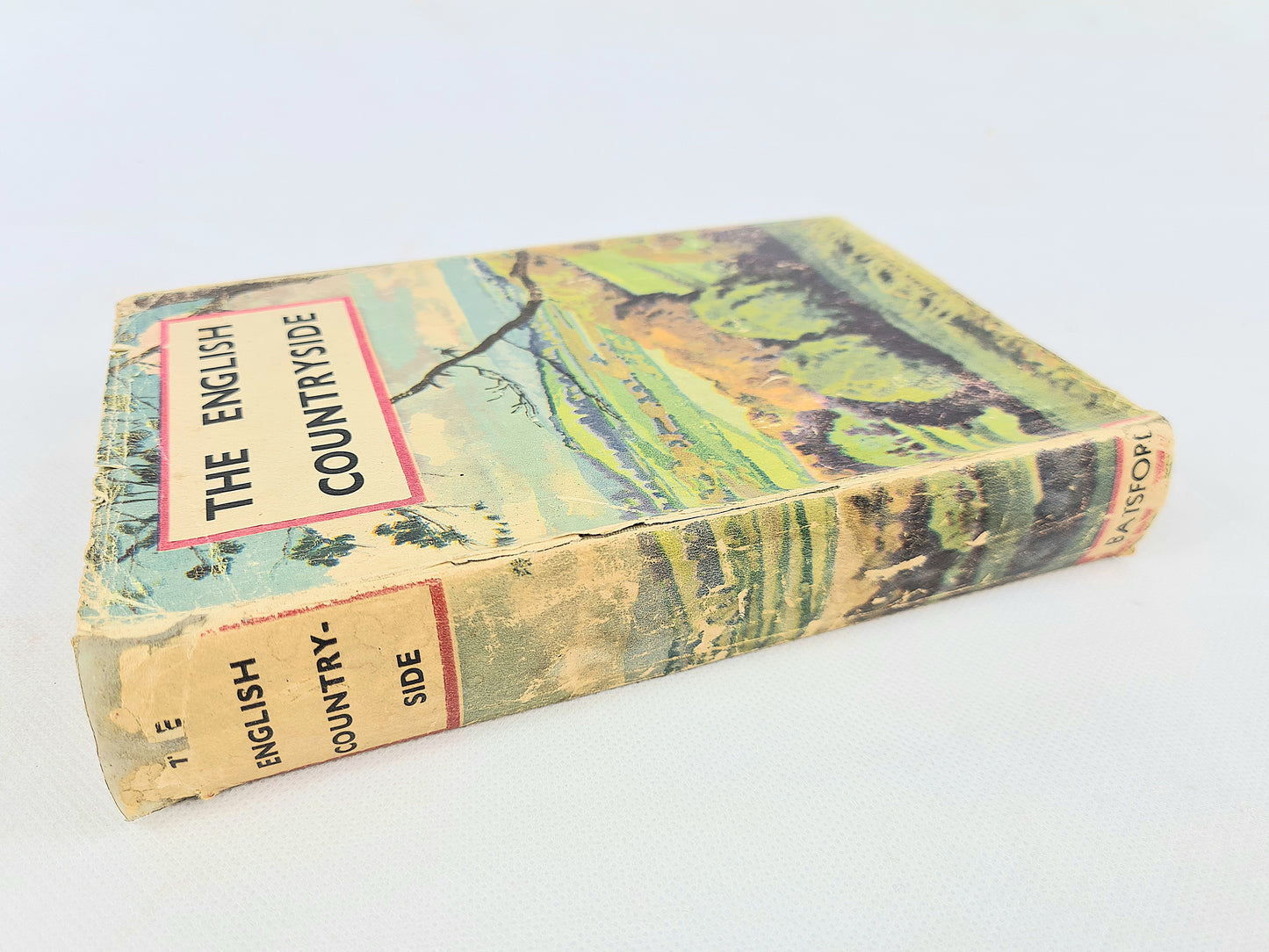 The English Countryside. Illustrated vintage book