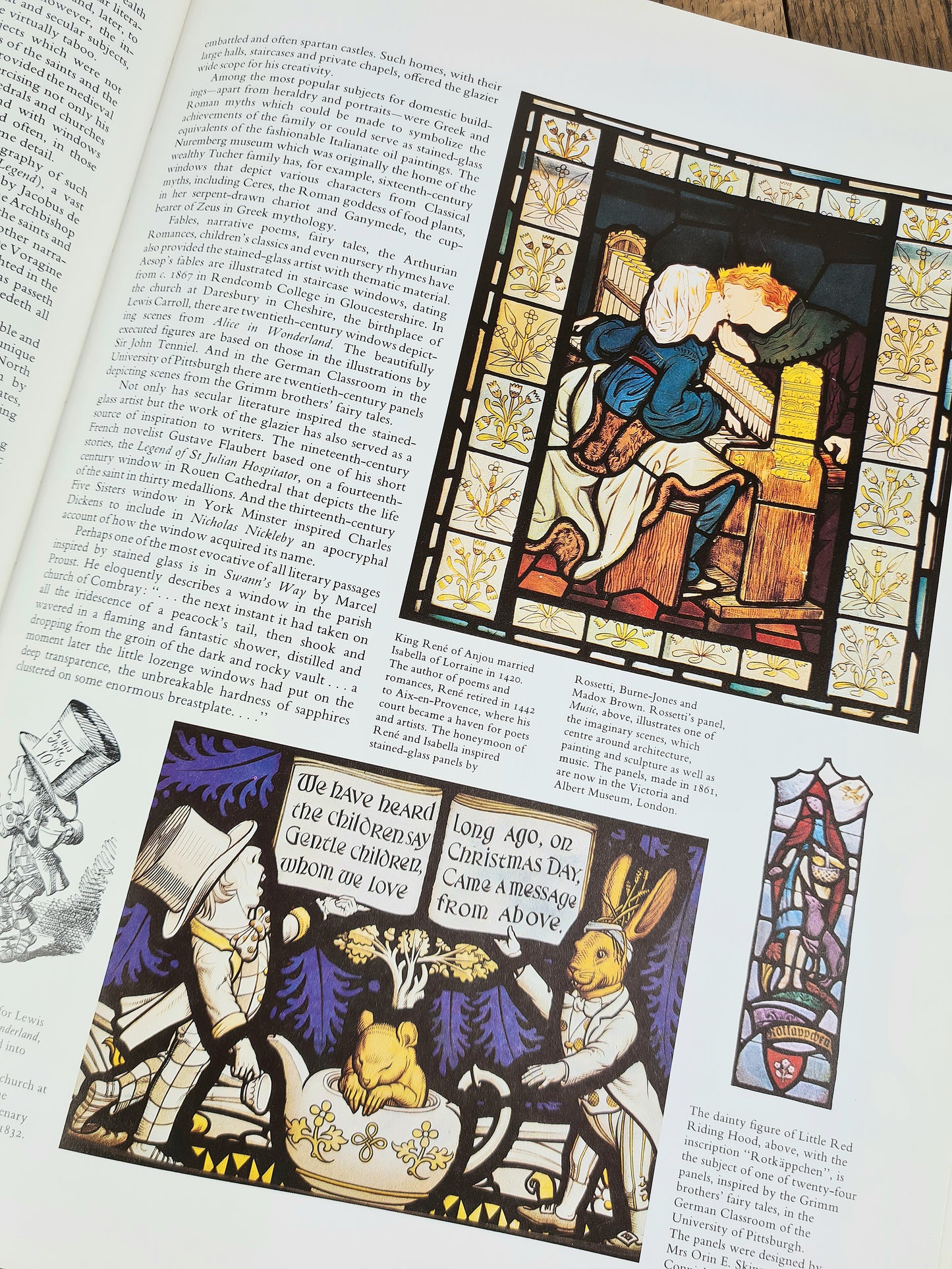 Stained Glass. A comprehensive, illustrated guide to the world's best stained glass. Large coffee table book