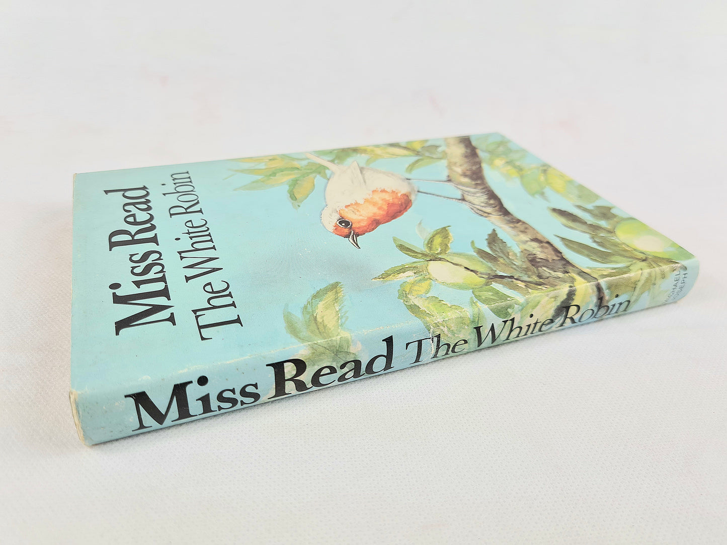 The White Robin by Miss Read. First edition book