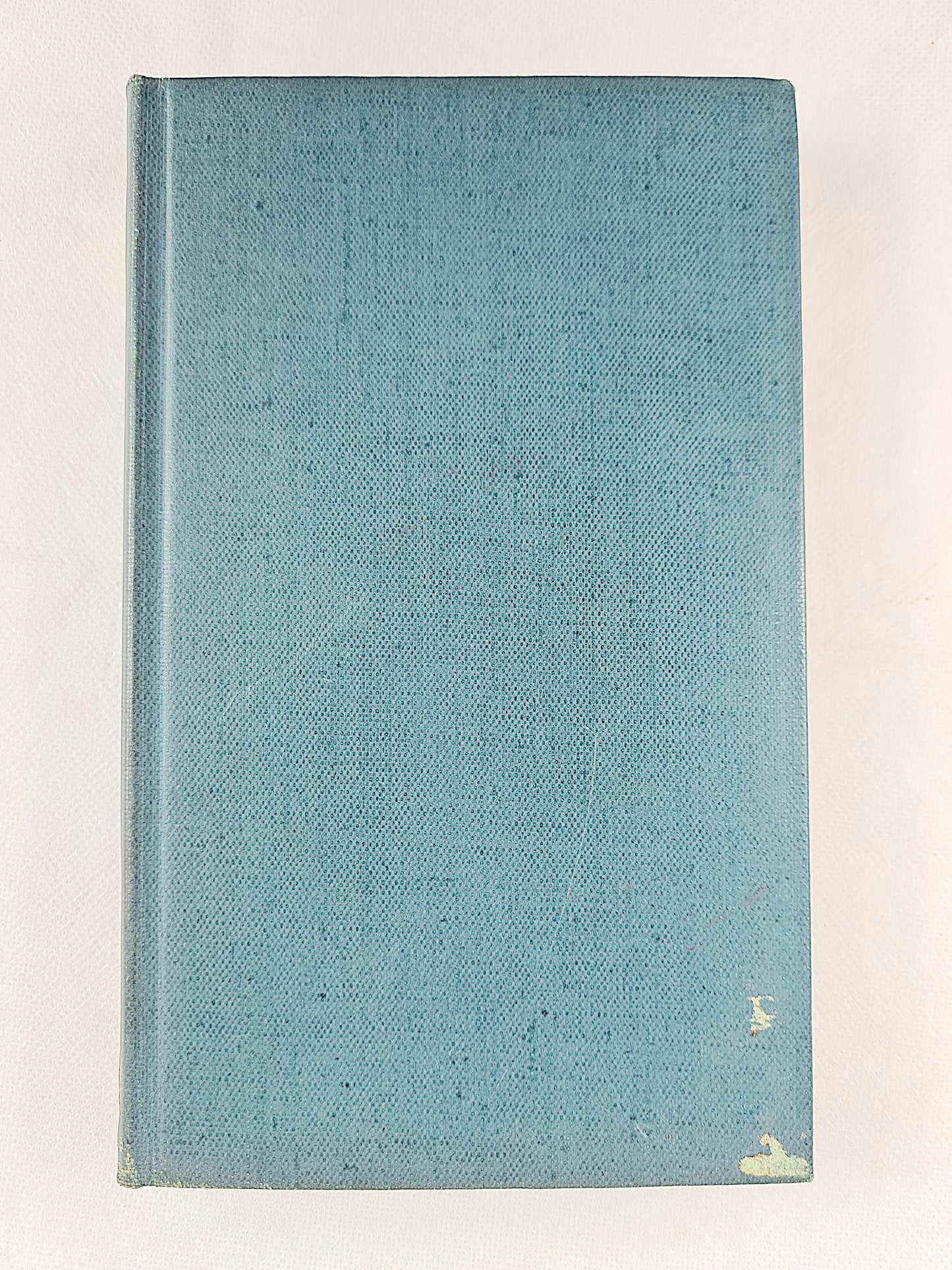 A Christmas Book, an anthology for moderns by D.B Wyndham Lewis. Vintage book 1936