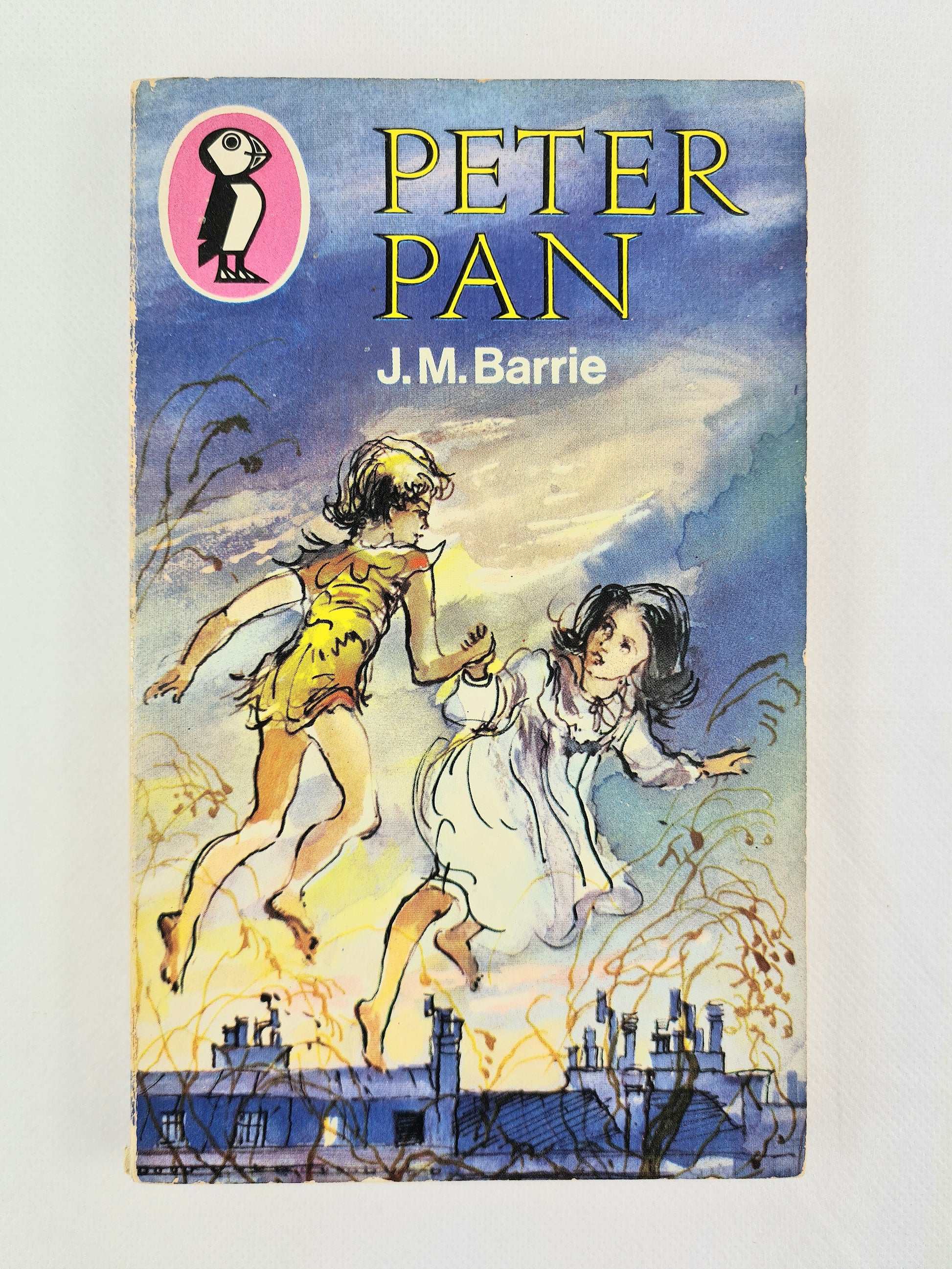 J.M Barrie, Peter Pan. Vintage childrens books 