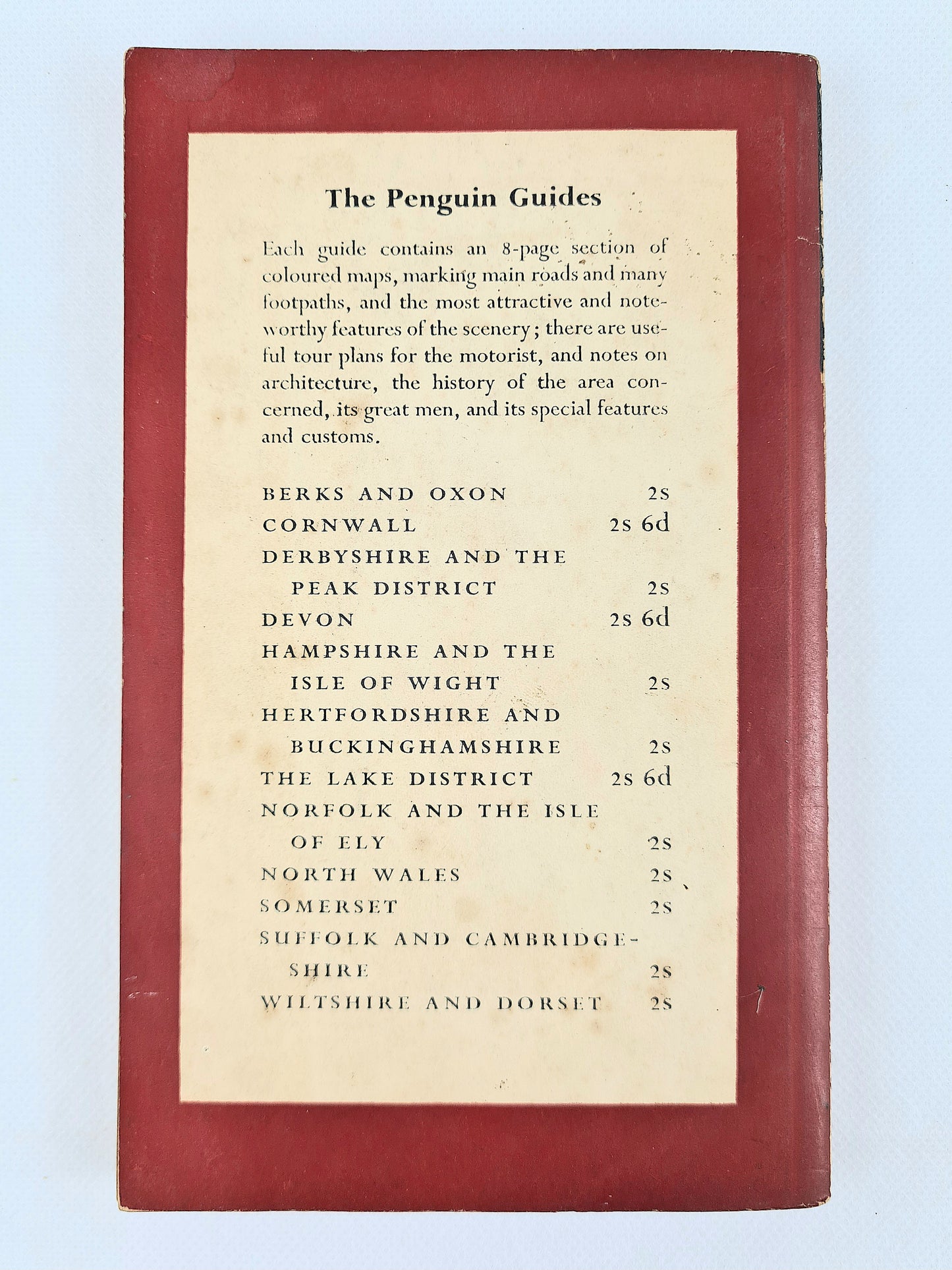 The Penguin Guides, The Lake District. Vintage travel guide. Penguin Books