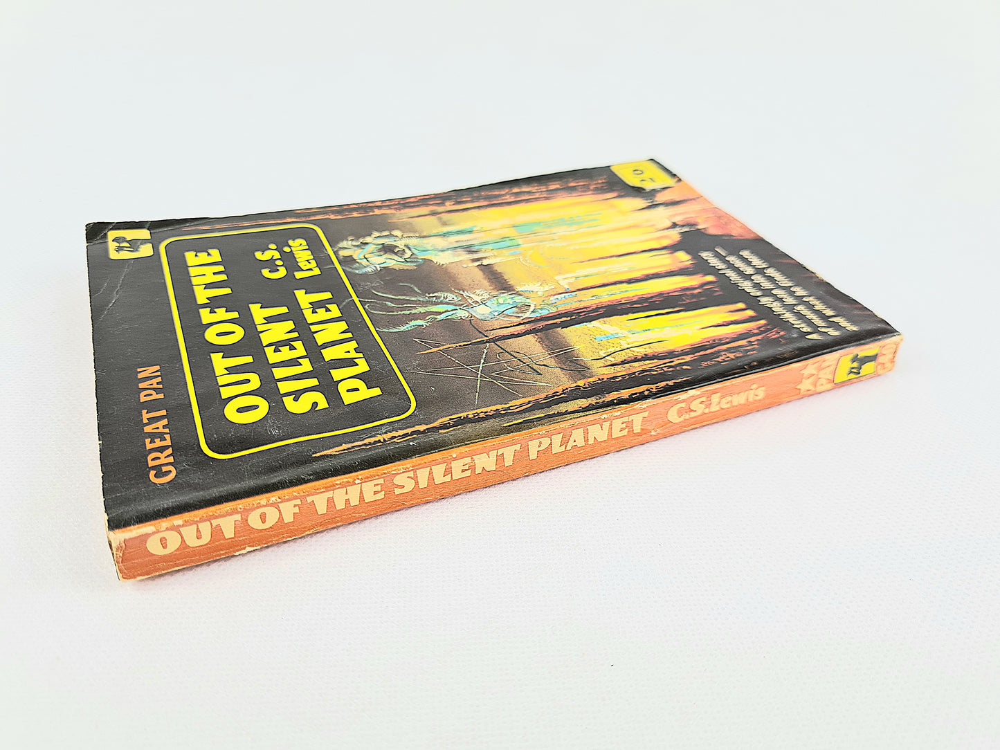 Out Of The Silent Planet by C.S. Lewis. Vintage Pan Books G403
