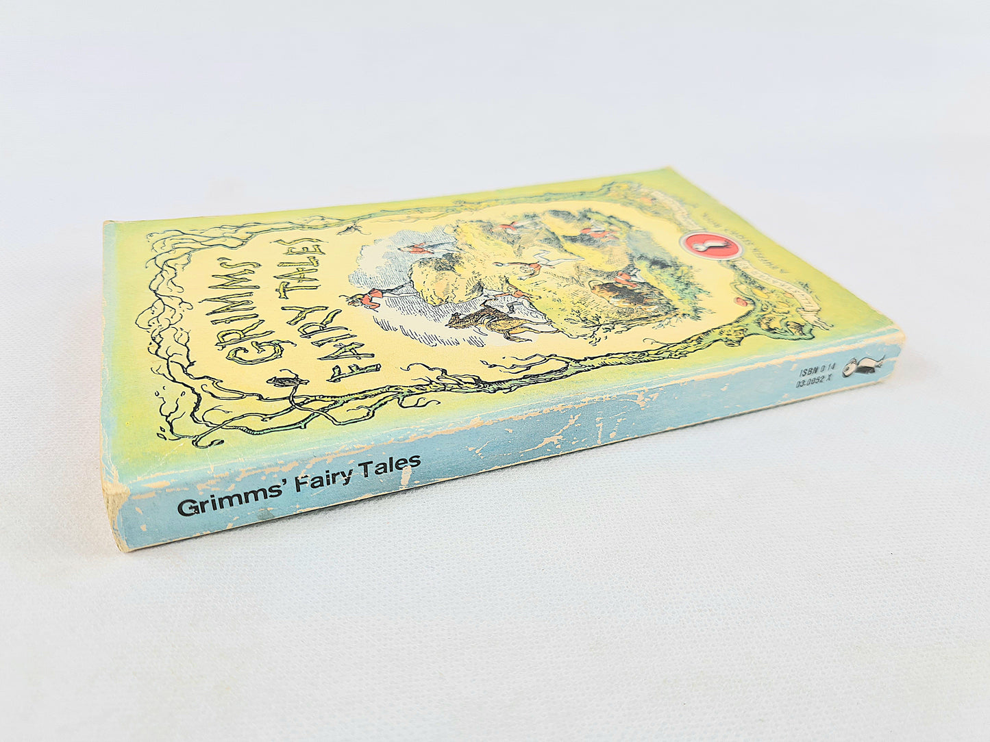 Grimms Fairy Tales. Vintage children's book, Puffin Publications