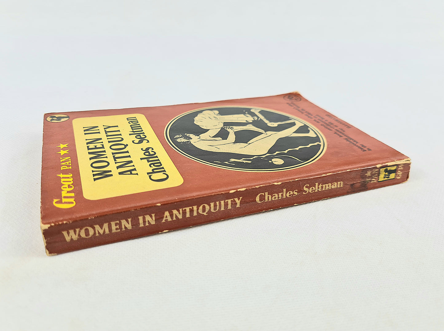 Women In Antiquity by Charles Seltman. Vintage Pan books GP39