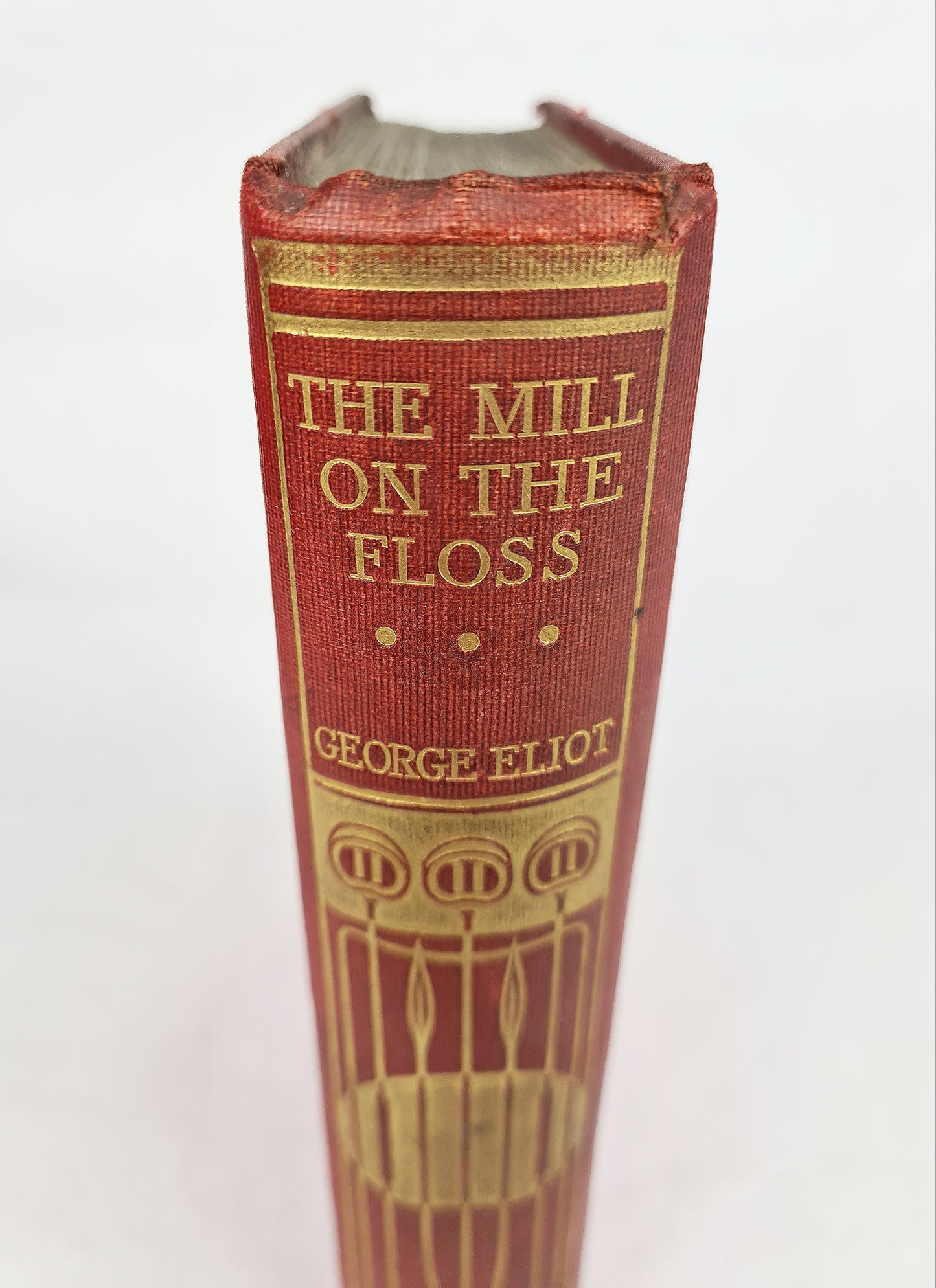 The Mill On The Floss by George Eliot, illustrated by W.M Bowles. Antique book 1908