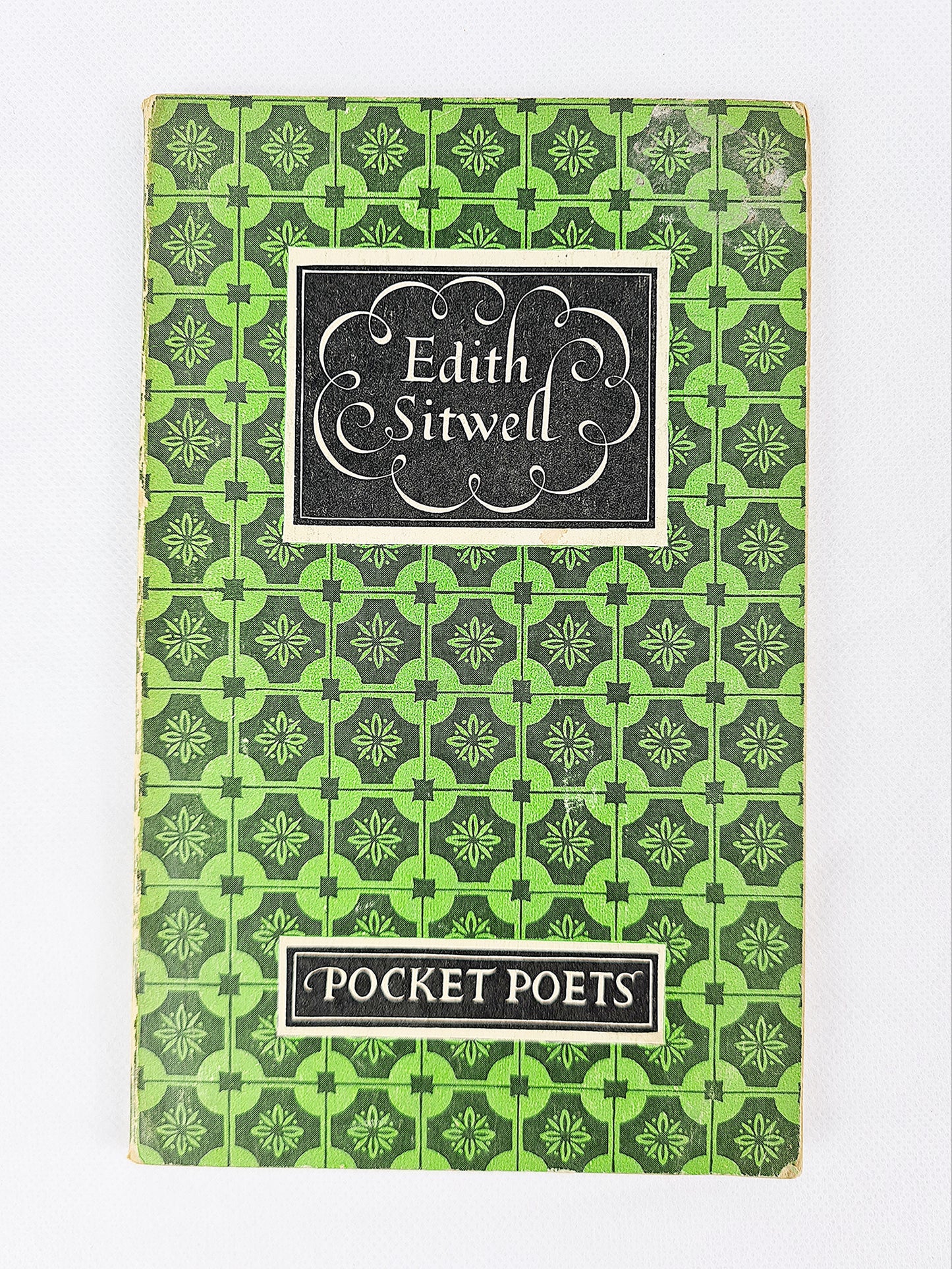 Pocket Poets, Edith Sitwell