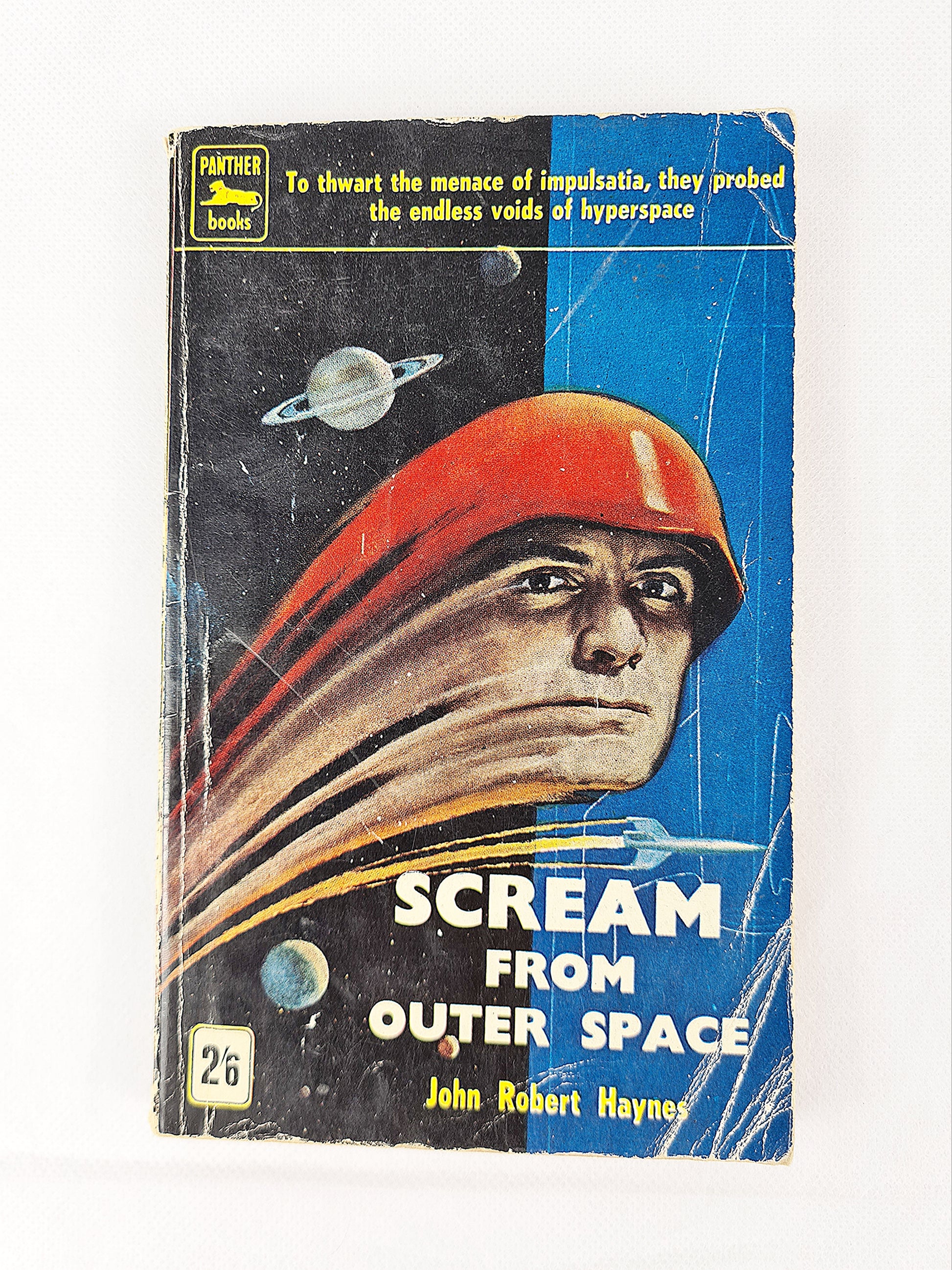 Scream from outer space, vintage book