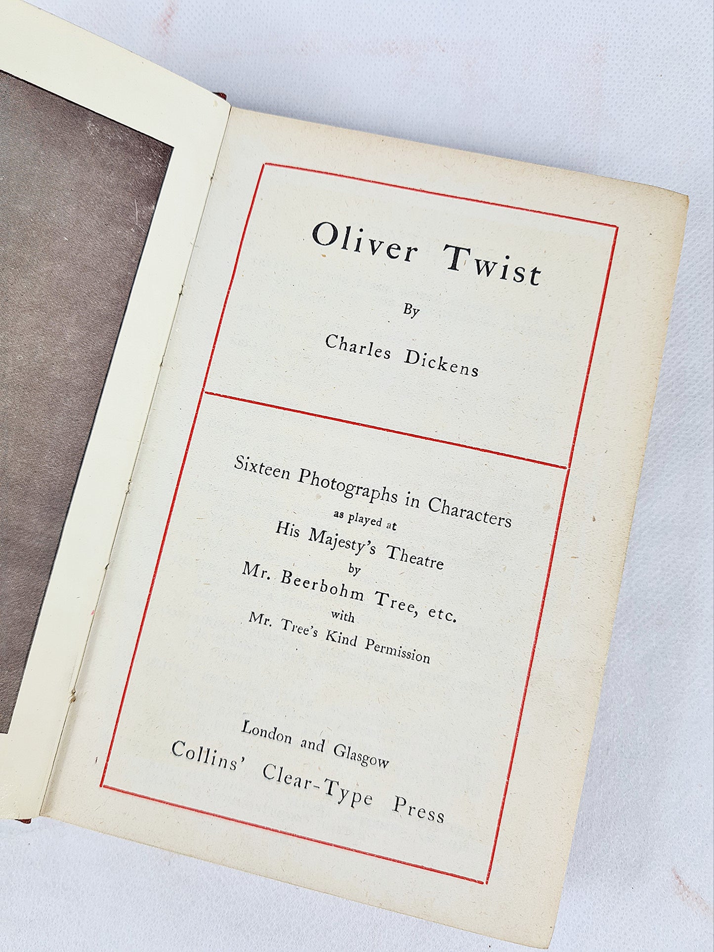 Oliver Twist, Charles Dickens