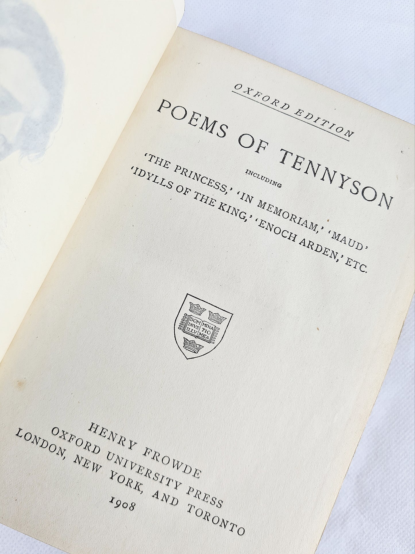 Poems Of Tennyson